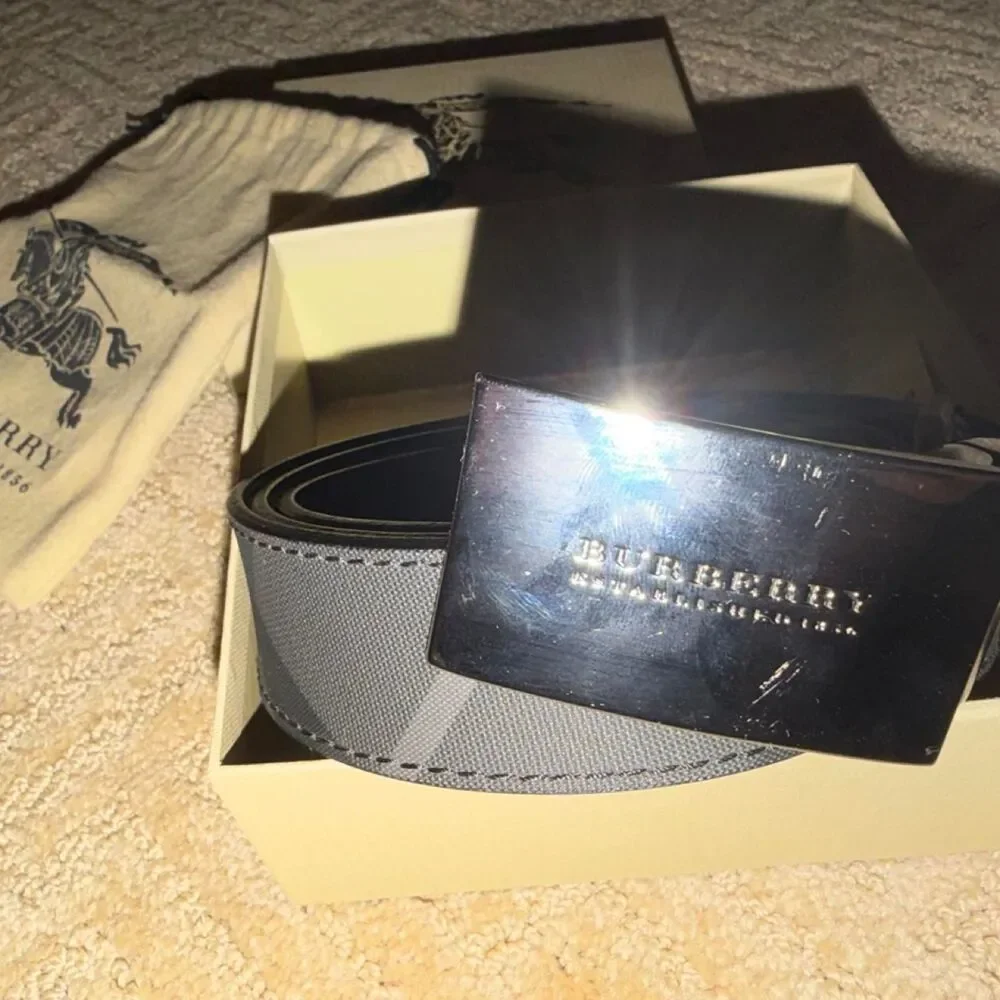 Burberry nwt black